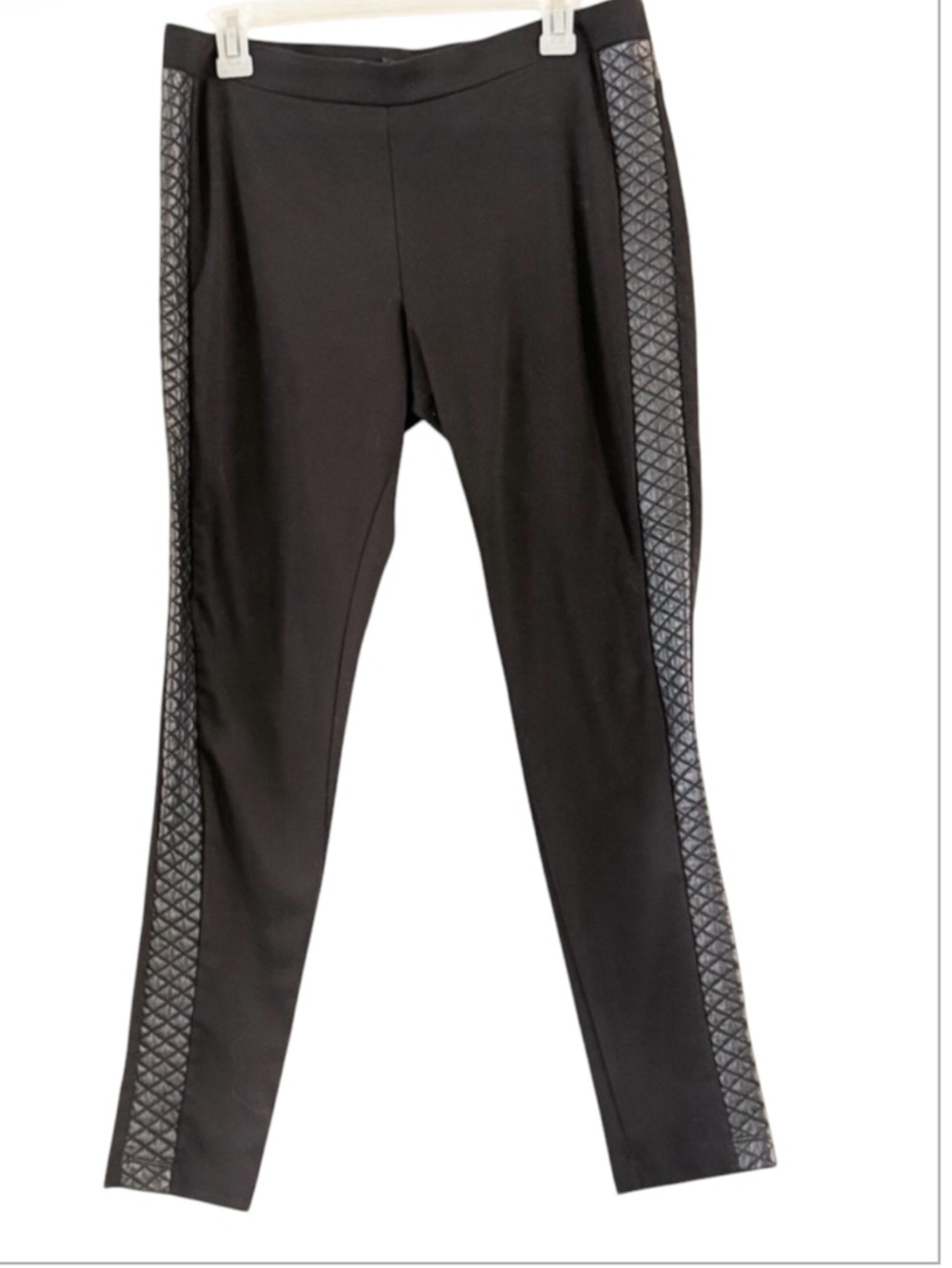 Mossimo Black Leggings with Stylish Quilted Side Stripe Size L